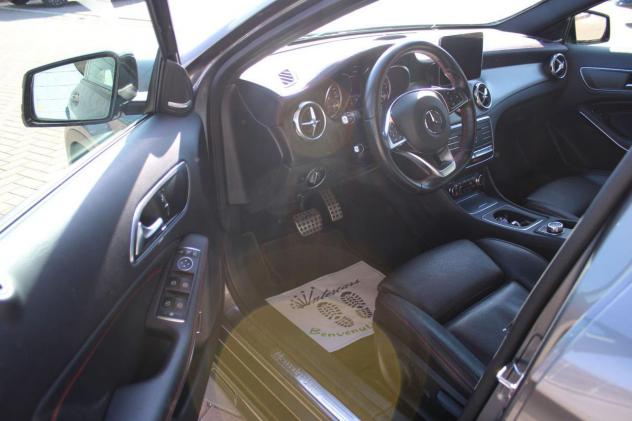 Mercedes-Benz GLA 220 d 4M Premium AMG-NIGH-GANCIO-VINCOLO FINANZIAMENTO - Foto 9