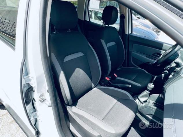 DACIA Duster 1.5 Blue dCi 8V 115 CV 4x4 Essentia - Foto 6
