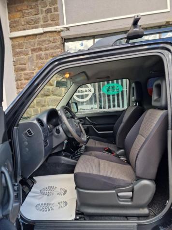 SUZUKI Jimny 1.3i 16V cat 4WD JLX rif. 22819992 - Foto 5