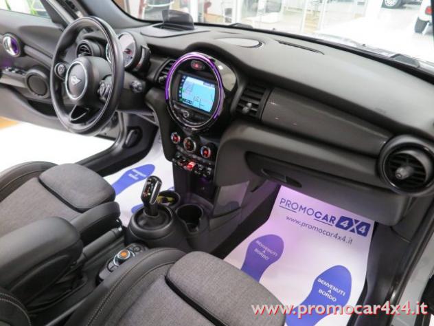 MINI Cooper 1.5i 5porte Cambio A/T " Ottime Condizioni!!!" rif. 24105136 - Foto 9