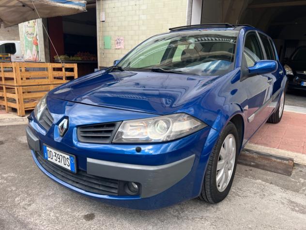Renault Megane Mane 1.9 dCi/130CV Grandtour Confort - Foto 2