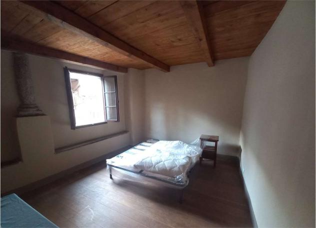 V000440 - CASA ANTICA CON TERRAZZO E CANTINA - Foto 18