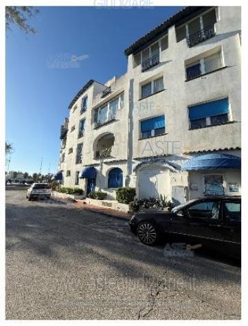 IMMOBILI-IMMOBILE RESIDENZIALE-Piazza Ischia, 14