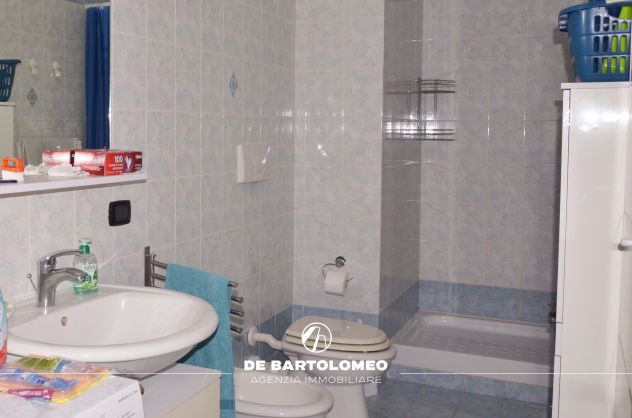 VIA ATTICA APPARTAMENTO ARREDATO CON POSTO AUTO - Foto 7