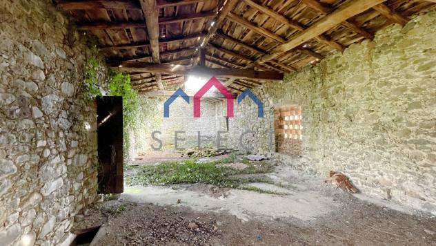 Rustico in vendita a Castiglione di Garfagnana 198 mq Rif: 1405768 - Foto 2