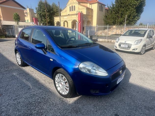 Fiat Grande Punto 1.3 MJT 75 CV 5 porte Fun - Foto 2
