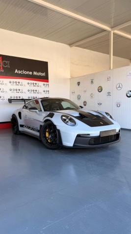 PORSCHE - 992 GT3 RS Weissach