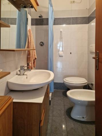 MASSA. Sogni di vivere in una delle zone più belle della città, con tutti i servizi a portata di mano? Nelle vicinanze del Viale Roma, appartamento al - Foto 17