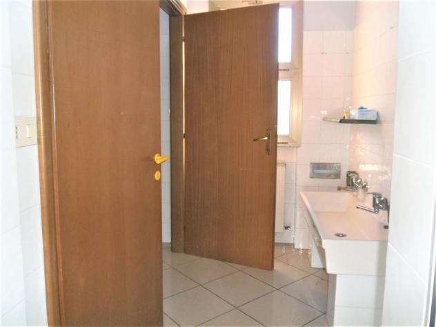 Locale comm.le/Fondo in vendita a Zone - Capannori 220 mq Rif: 778466 - Foto 4