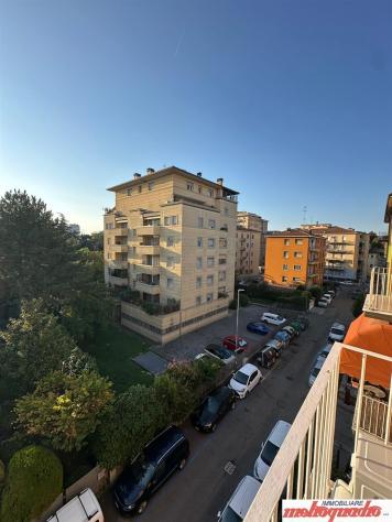 APPARTAMENTO COMPLETAMENTE RISTRUTTURATO E ARREDATO - Foto 11