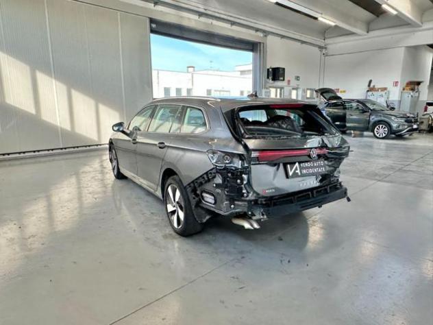 VOLKSWAGEN Passat 1.5 TSI EHYBRID 204CV DSG BUSINESS rif. 24205964 - Foto 5