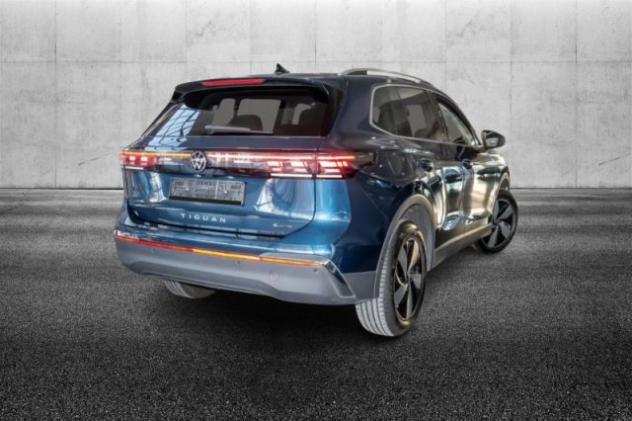VOLKSWAGEN Tiguan 2.0 TDI 193 CV DSG 4MOTION Elegance rif. 23758011 - Foto 2