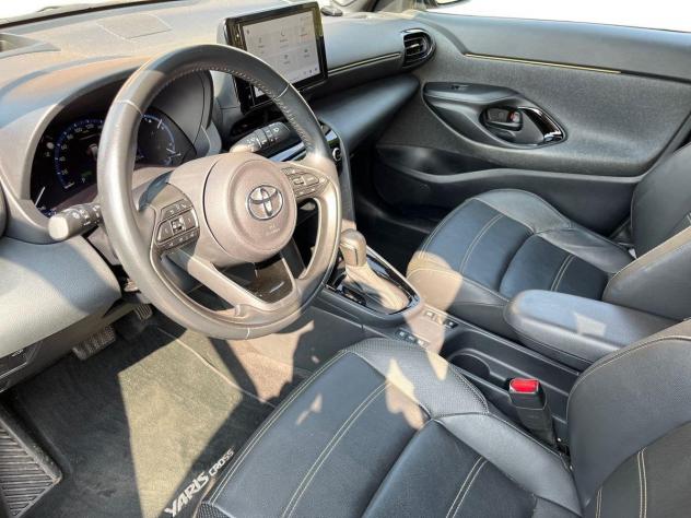 Toyota Yaris Cross 1.5H (116 CV) E-CVT Premiere - Foto 6