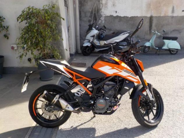 KTM 125 Duke Anno 2018 rif. 23807792 - Foto 9