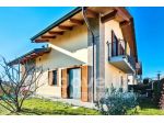 Villa di 250 m² con più di 5 locali e box auto doppio in vendita a San Gillio