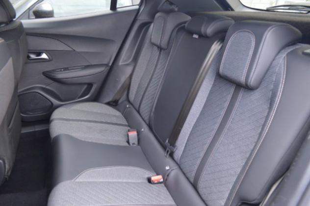 PEUGEOT 2008 1.2 PureTech 130 S&S EAT8 Allure rif. 23731712 - Foto 9