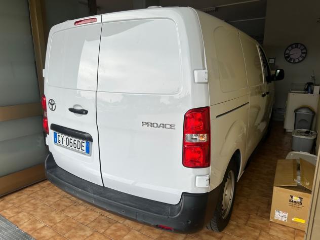 Toyota Proace 1.5D 120CV 83.000km - Foto 4