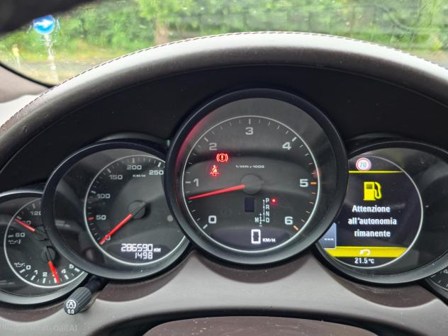 Porsche Cayenne 3.0 Diesel CV-240 E5 Automatico 2011 - Foto 9