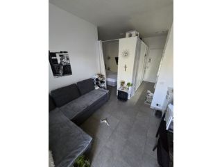 Monolocale tutto compreso modena o affitto al giorno 50€