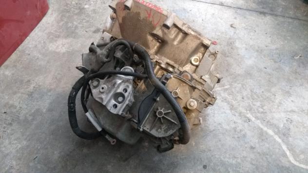 CAMBIO MANUALE COMPLETO PEUGEOT 208 Serie diesel 1.4 (1219) - Foto 2