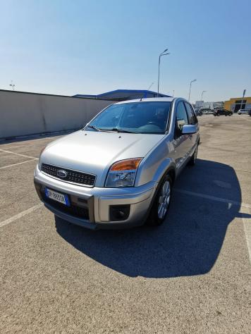 Ford Fusion 1.4 TDCi 5p. Tit. solo km.136000