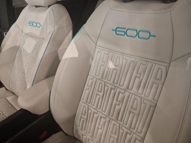 FIAT 600 1.2 Hybrid 100cv La Prima - Foto 9