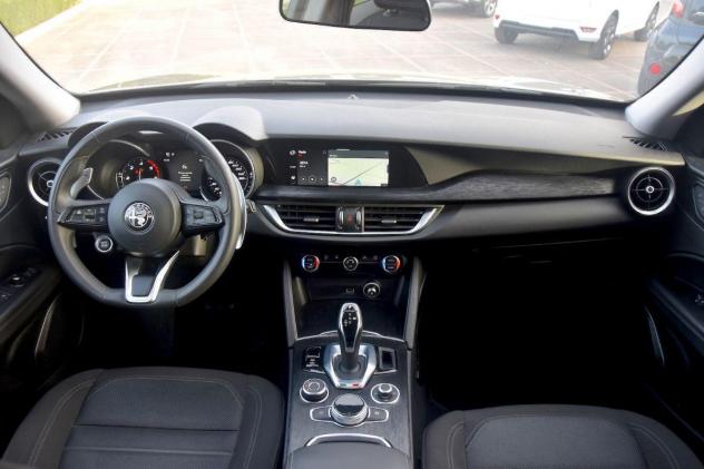 Alfa Romeo Stelvio 2.2 Turbodiesel 190cv Q4 AT8 Executive - Foto 10
