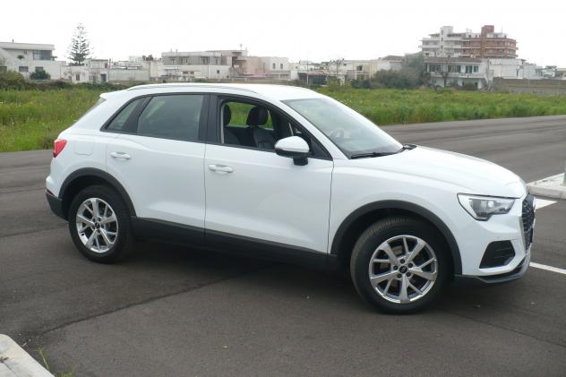 Audi Q3 35 TDI S tronic Business Advanced - Foto 8