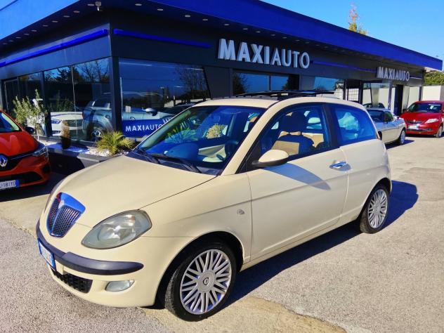Lancia Ypsilon 1.3 Multijet 16V Platino