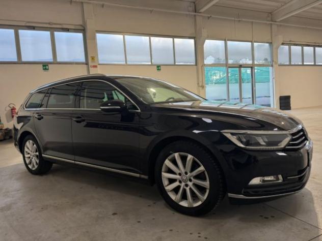 VOLKSWAGEN Passat Variant 2.0 TDI Executive BlueMotion Tech. 150CV rif. 24091150 - Foto 9