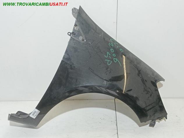 PARAFANGO ANT. DX NERO MET. VER. 185 IN PLASTICA 999-U1311004 Carrozzeria Lamierati esterni Fiancate Parafango ant. RENAULT - CLIO III - 01-07-200