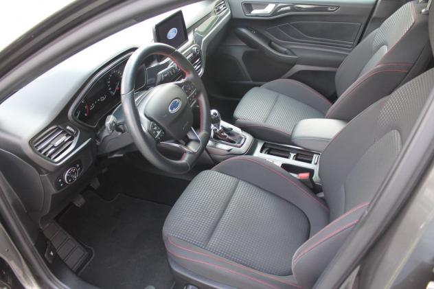 Ford Focus 1.0 EcoBoost Hybrid 125cv ST Line - Foto 8