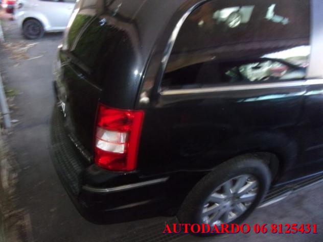 CHRYSLER Grand Voyager 2.8 CRD DPF Limited rif. 23765842 - Foto 6
