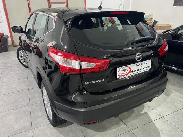 Nissan Qashqai 1.6 dCi 4WD Tekna 131 cv 2014 - Foto 2