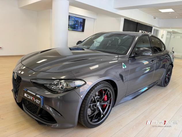 ALFA ROMEO Giulia (2016) Giulia 2.9 V6 Bi-Turbo AT8 Quadrifoglio - Foto 2