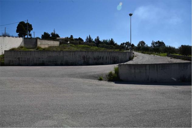 A000709 - AFFITTASI MAGAZZINO COMMERCIALE DA 820 MQ - Foto 7
