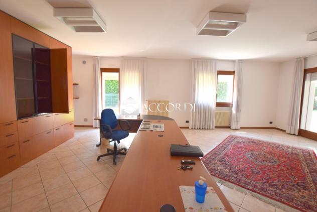 APPARTAMENTO di 3 vani e di 186 mq (MONTEBELLUNA) rif. PA313A - Foto 5