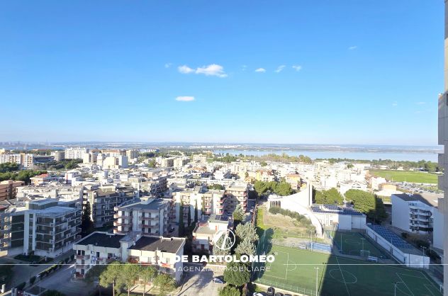 VIALE UNICEF PANORAMICO APARTAMENTO CON BOX AUTO - Foto 9