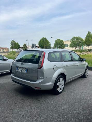Ford Focus Focus+ 1.6 TDCi (90CV) SW - Foto 5