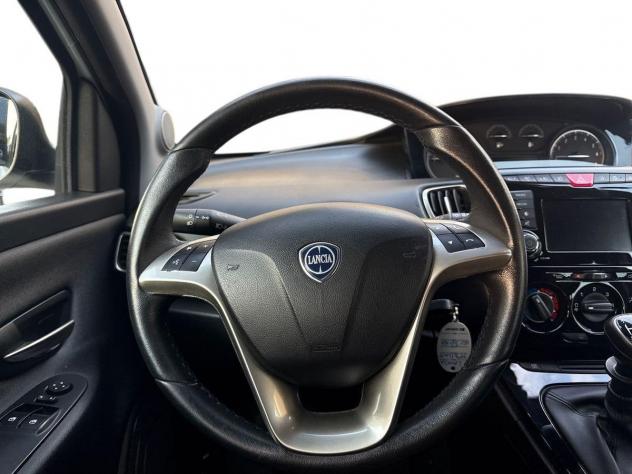 Lancia Ypsilon Ypsilon 1.0 firefly hybrid Gold s&s 70cv 5p.ti - Foto 7