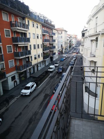 AFFITTASI STANZA SINGOLA – MILANO ZONA BOCCONI / DARSENA (Via Brioschi) - Foto 10