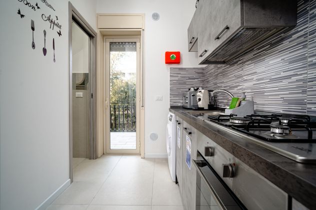 CODICE 7408 APPARTAMENTO RISTRUTTURATO CON MOBILI NUOVI - Foto 6
