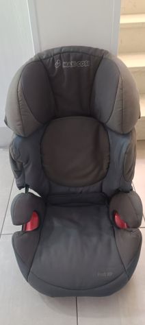 SEGGIOLINO PER AUTO DELLA "MAXI COSI"