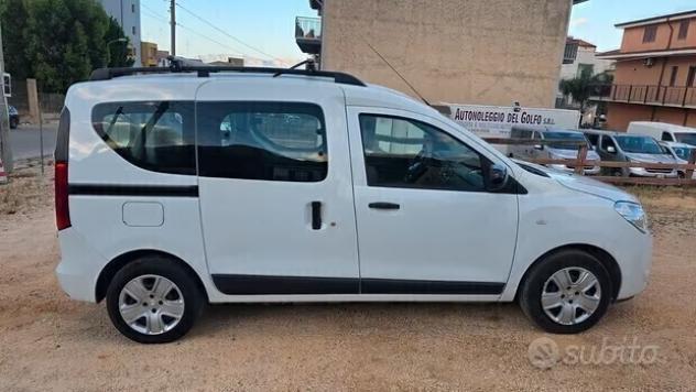 DACIA DOKKER 1.5 BLUE DCI 75 CV 2019 EU6 SeS (AUTOCARRO 4 POSTI) - Foto 3