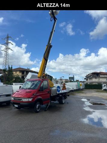 IVECO Daily 35C10 HPI rif. 23860761 - Foto 4