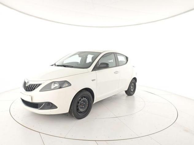 Lancia Ypsilon 1.0 firefly hybrid Silver s&s 70cv