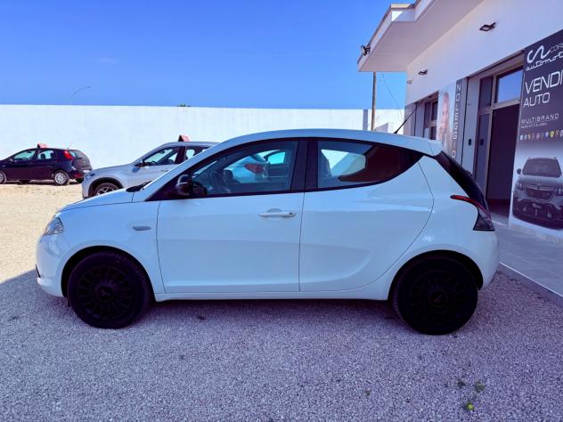 Lancia Ypsilon 1.2 69 CV 5 porte Gold - Foto 10