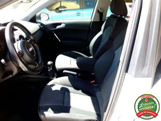 AUDI A1 SPB 1.6 TDI Ambition rif. 23987334 - Foto 9