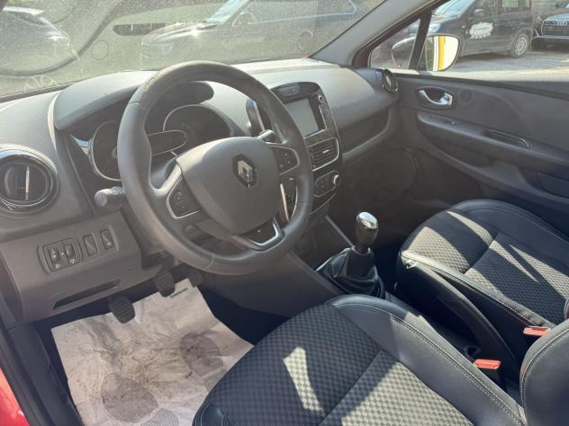 Renault Clio 1.5 DCI 90cv MOSCHINO ZEN - Foto 5