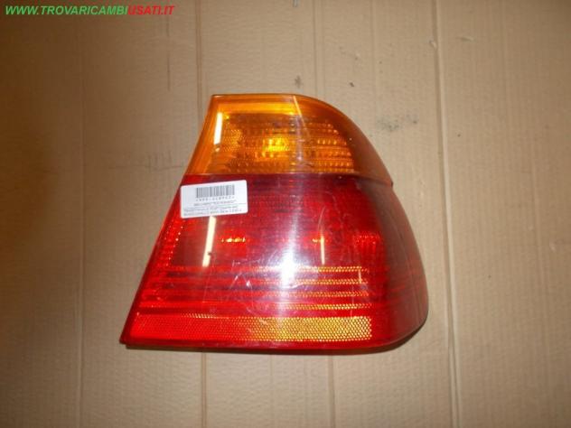 TRASP.FANALE POST.D(parte est) ROSSO/GIALLO BMW Serie 3 E46 4 porte  Parti elettriche  Fanaleria  Fanali  Fanale est. post. d BMW - Serie 3 E46 4 port